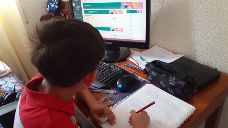 Millones de datos de alumnos y profesores están expuestos por la educación ‘online’